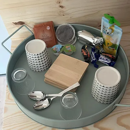 La Petite De Pensión 3*